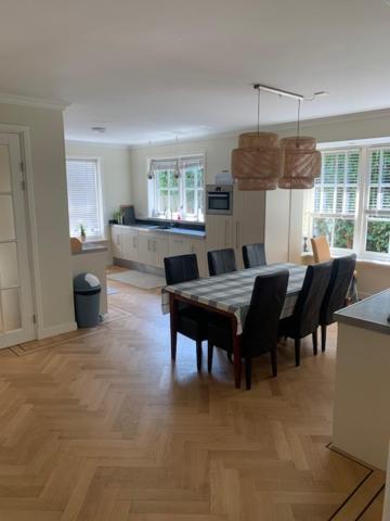 Vakantiehuis Villa Зеволде Экстерьер фото